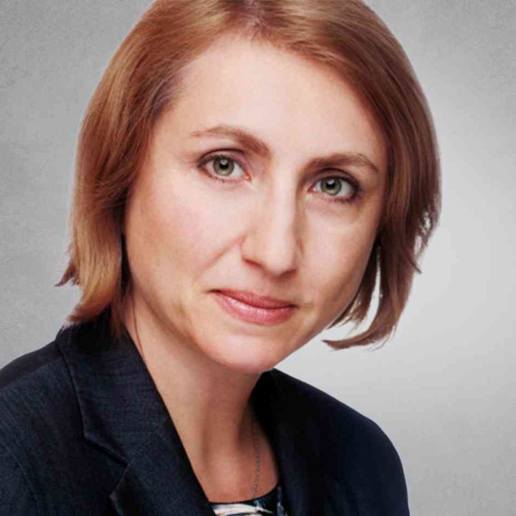 Headshot of Inna Kuznetsova, Ph. D.