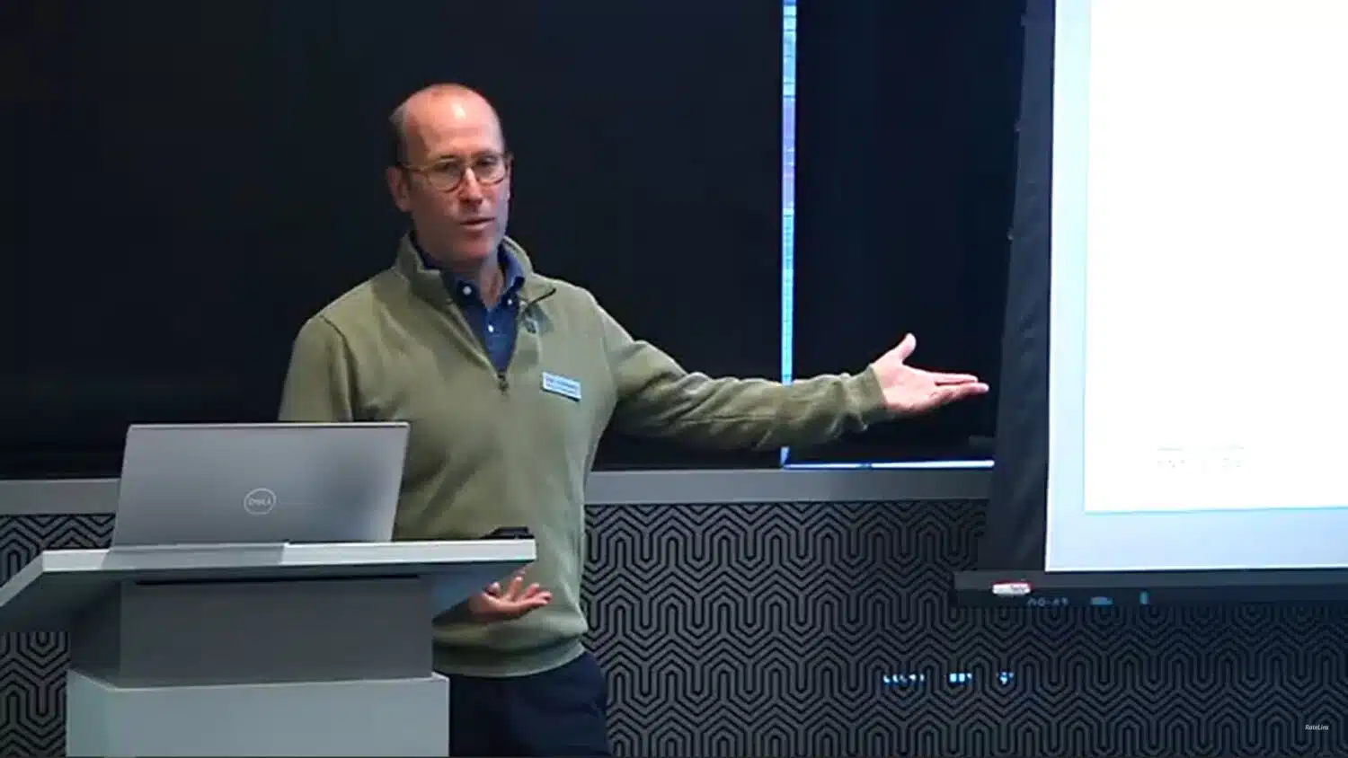 Watch video: INSIGHT25 Eric Johnson - Logistics Unpacked: Trends and Turbulence Defining 2025